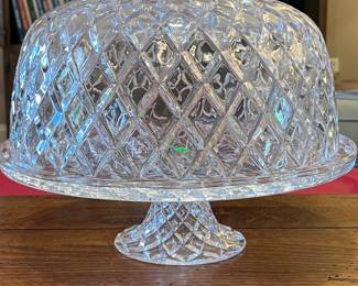 Crystal cake stand 