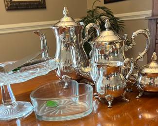 Leonard Silverplate tea set 