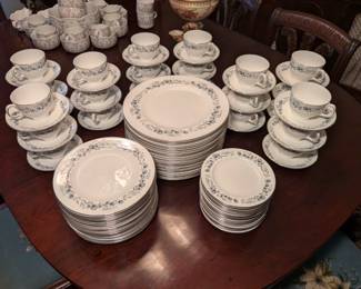Wedgwood Boleyn China Set