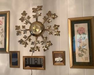 Vintage United Maple Leaf Gold Plate Clock Decor 