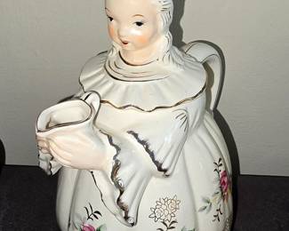 Vintage Musical Teapot