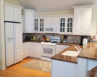 Pretty kitchen cabinetry by KraftMaid