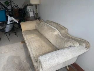 Beautiful sofa $300.00