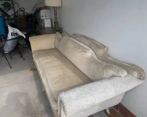 Beautiful sofa $300.00