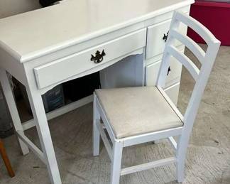 "Historic Town Square" in Warrenton, GA. Starts Closing Thu 5/9 at 8pm. Pickup Sat 5/11 11-4pm. Please click here to view more photos, descriptions, and current bids: augusta.ctbids.com