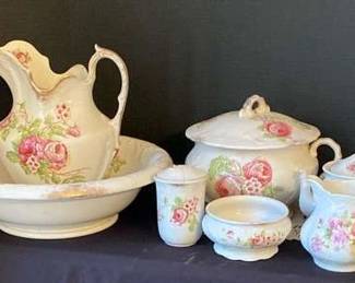 "Historic Town Square" in Warrenton, GA. Starts Closing Thu 5/9 at 8pm. Pickup Sat 5/11 11-4pm. Please click here to view more photos, descriptions, and current bids: augusta.ctbids.com