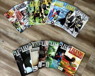 Vintage DC Comics – Legends of the DC Universe– 14 Comics!