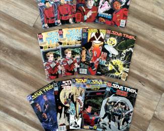Vintage DC Comics – Star Trek – 13 Comics!