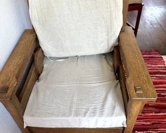 Vintage convertibchair / table (front view)