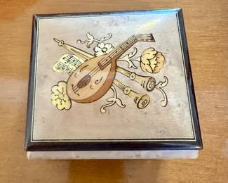 Music box made in Italy