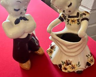DeLee Art Ceramic Pottery Little Dutch Boy & Girl
