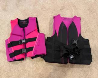 West Marine Hot Pink Youth & Women's S-M Life Jackets