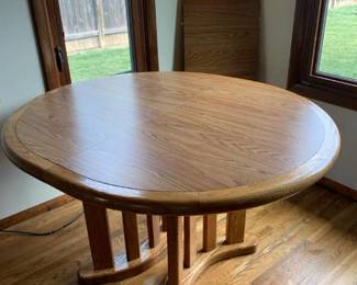 Kitchen table 47 inches with 17 inch leaf