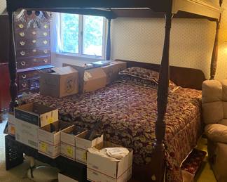 Nice King Size Thomasville Mahogany Canopy Bed