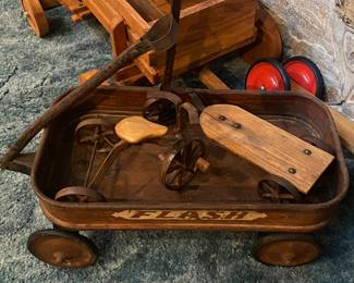 Flash Wagon/Metal and Wooden Toys