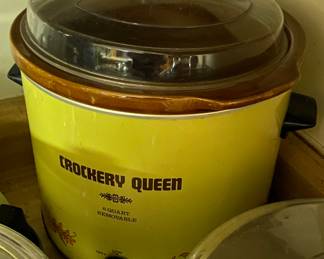 Crockery Queen Crock Pot