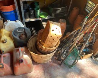 Gas Cans/Planters/Baskets