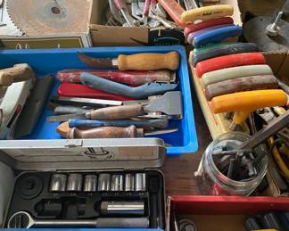 Socket Set/Scrapers and Knives