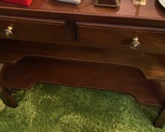 Small Tomlinson Beacon Hill Table