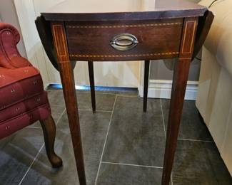 Hepplewhite Drop Leaf Table by Mersman