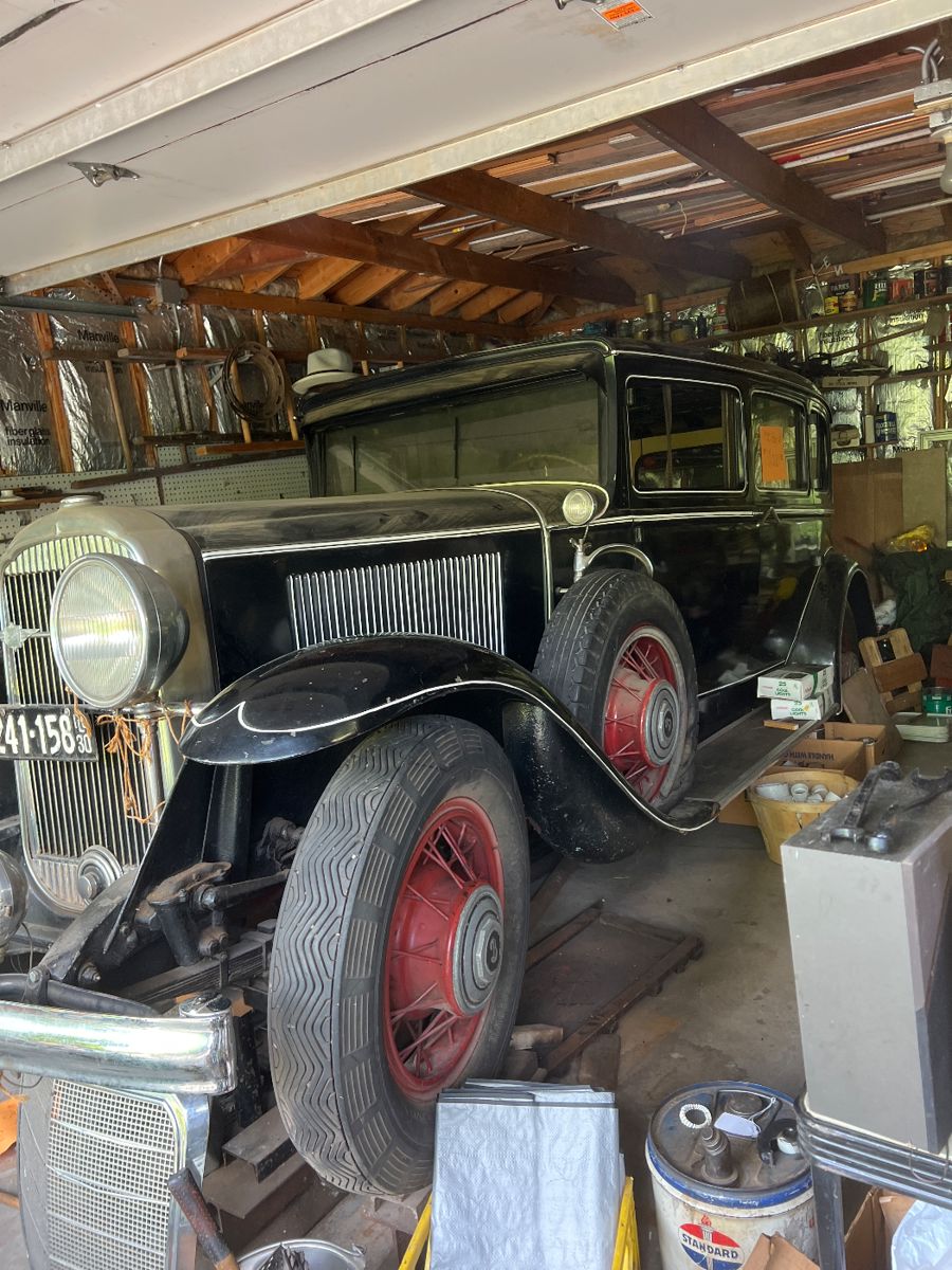 1930 4 Door Buick Sedan Once owned by Chicago Lawn Coal Company. Purchased by the current owner in 1967 and the car has been in this garage ever since. 
