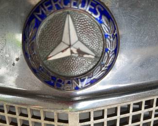 Mercedes grill