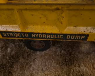 Structo Hydraulic Dump