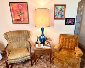 Vintage living room seating area.
