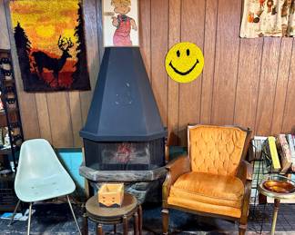 Vintage working wall mounted electric fireplace.