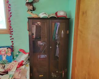 Nice gun cabinet!