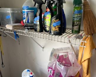 CAR WAX AND CAR POLISHES