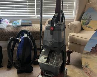 HOOVER VACUUM 