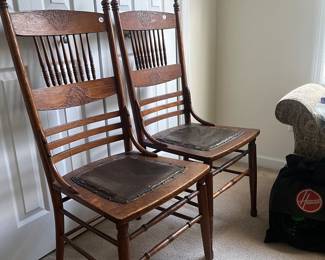 ANTIQUE WOODEN CHAIRS