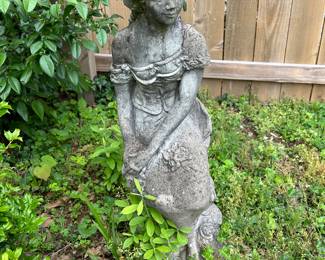 garden statuary