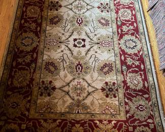 Wool den rug. 4’ x 6’