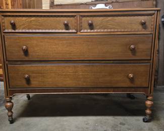 Berkey & Gay Dresser and Full Bed 