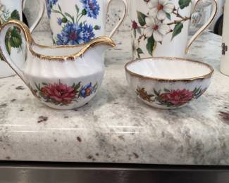 Collectible cream & sugar