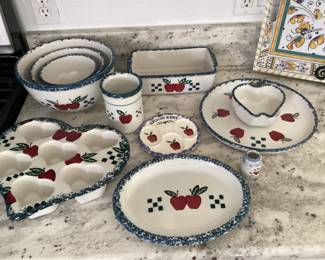 Blue spatter ware apple & hearts bakeware