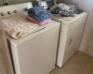 Washer and dryer 200.00