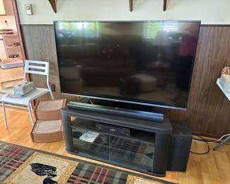 LG Smart Tv, TV Stand