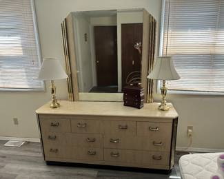 Dresser w/ Mirror
