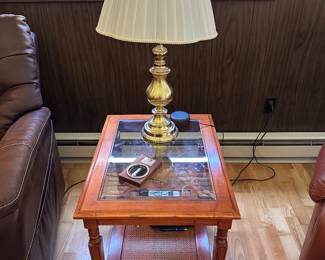 End Table & Lamp