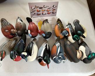 Ducks Unlimited Jett Brunet Miniature Duck Decoys (14)