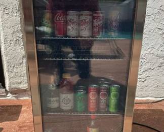 MW145Insignia NSBC115SS9 indoor outdoor beverage cooler