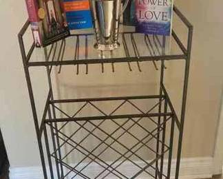 MW139Wine Rack and Cocktail Shaker