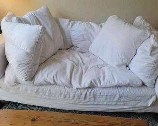 MW178Oversized Loveseat