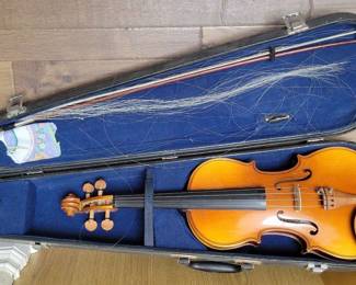 MW149VH Siegler Violin with case