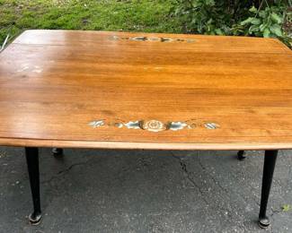 MW252Drop Leaf Table
