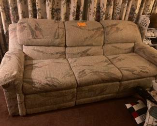 Recliner sofa like new