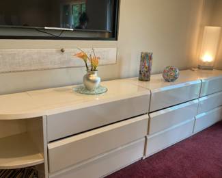 Contemporary, Lane, white lacquer, bedroom furniture. 2 dressers, 2 nightstands, 1 chest of drawers, 1 corner shelf. 